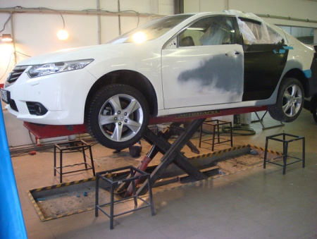 Стенд для исправления геометрии кузовов и рам аварийных автомобилей AS-TORNADO-2